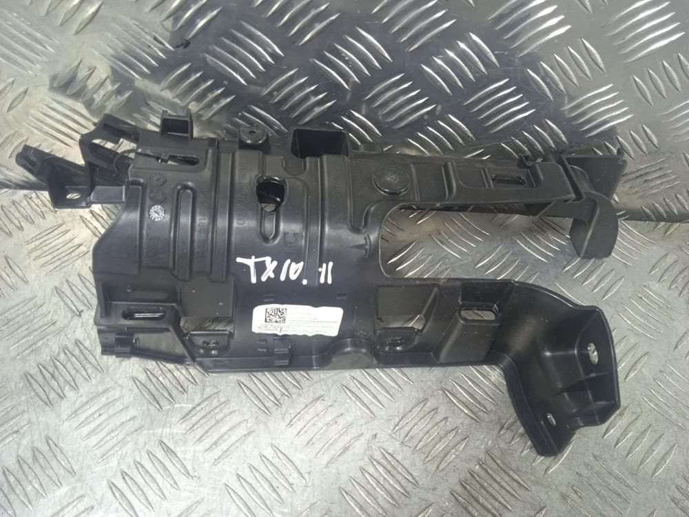 Кронштейн к Tesla Model X (15-21)