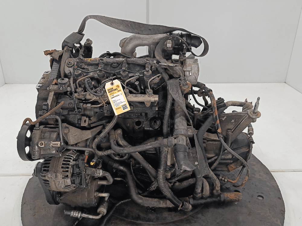 Двигатель к Renault Laguna 2 (01-05)