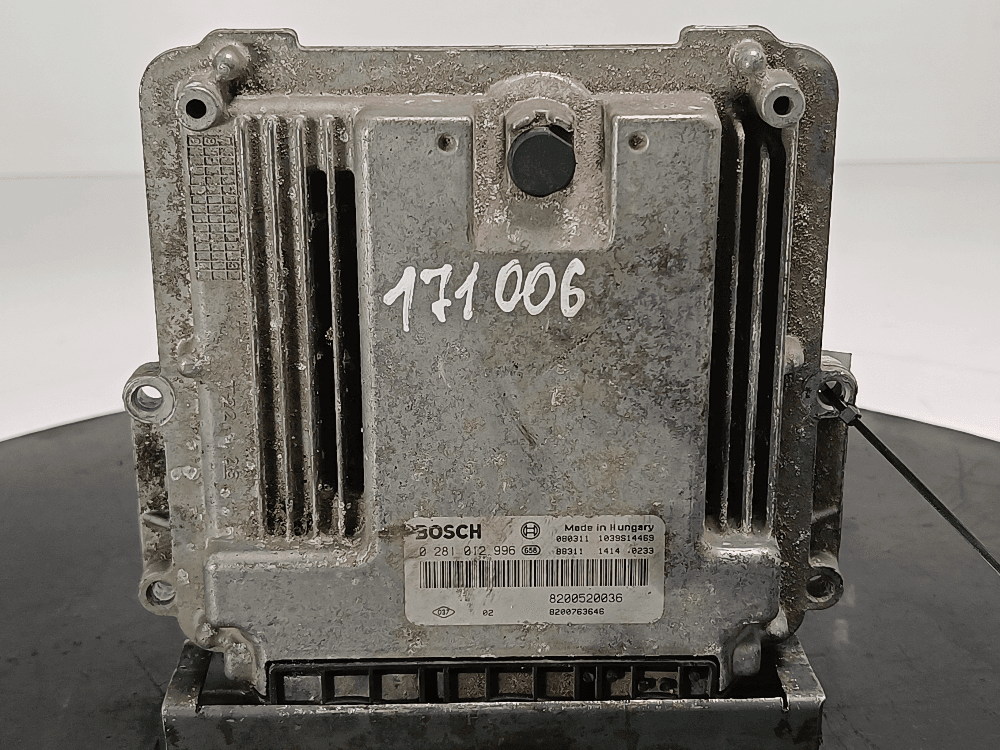 Блок управления двигателем к Renault Laguna 2 Рестайлинг (05-08)