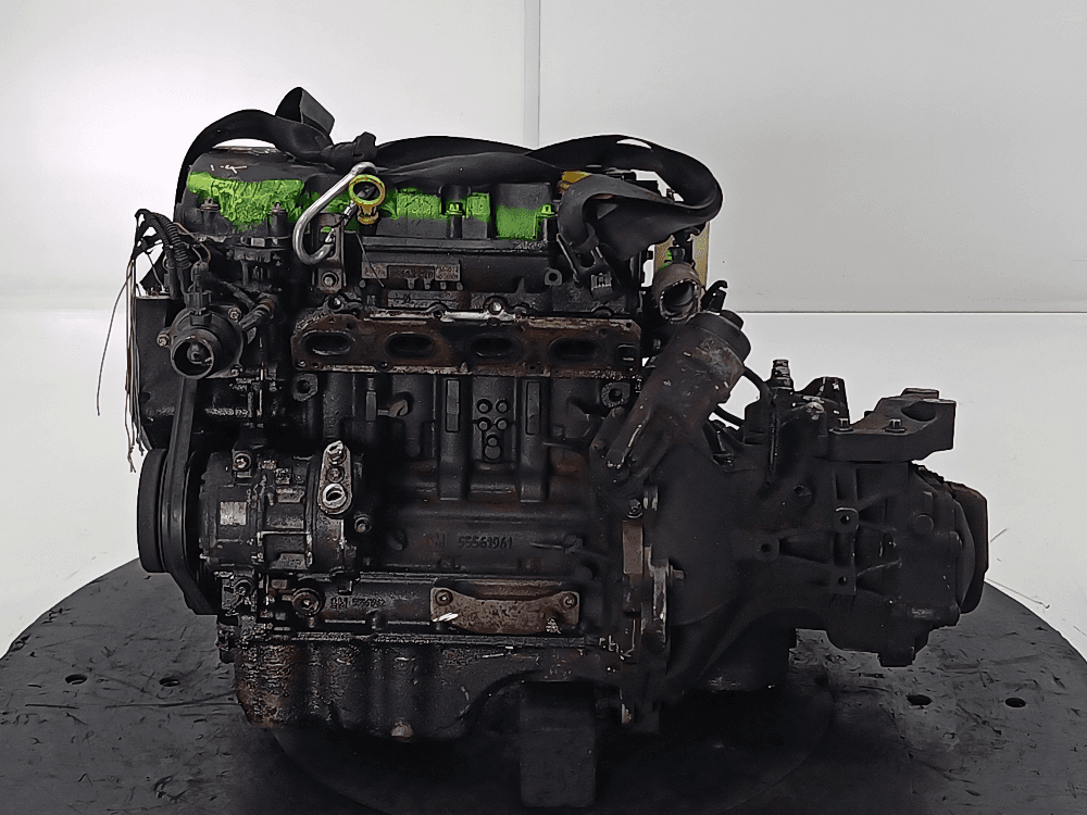 Двигатель к Opel Corsa D (06-11)