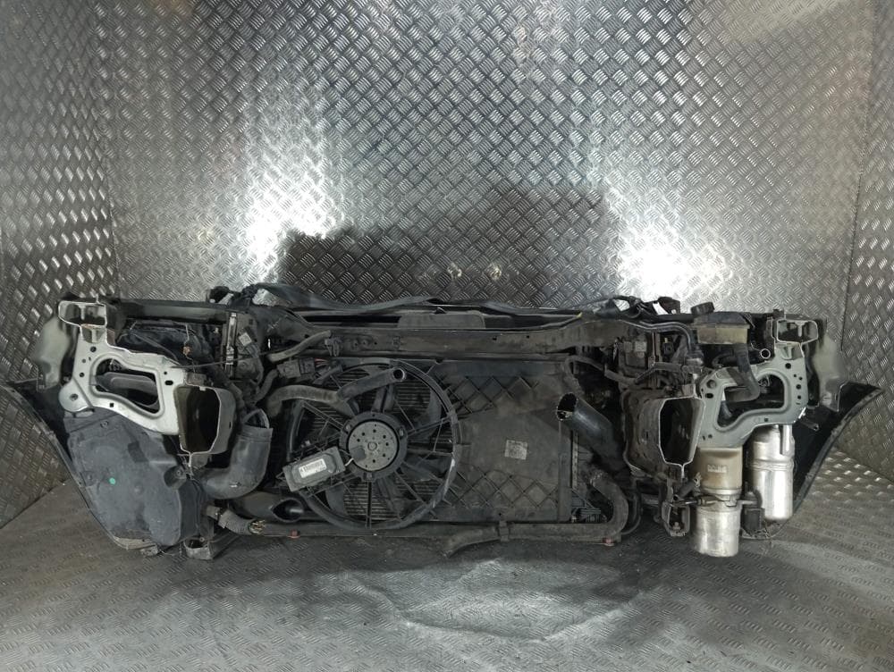 Передняя часть (ноускат) в сборе к Volvo S40 2 (04-07)