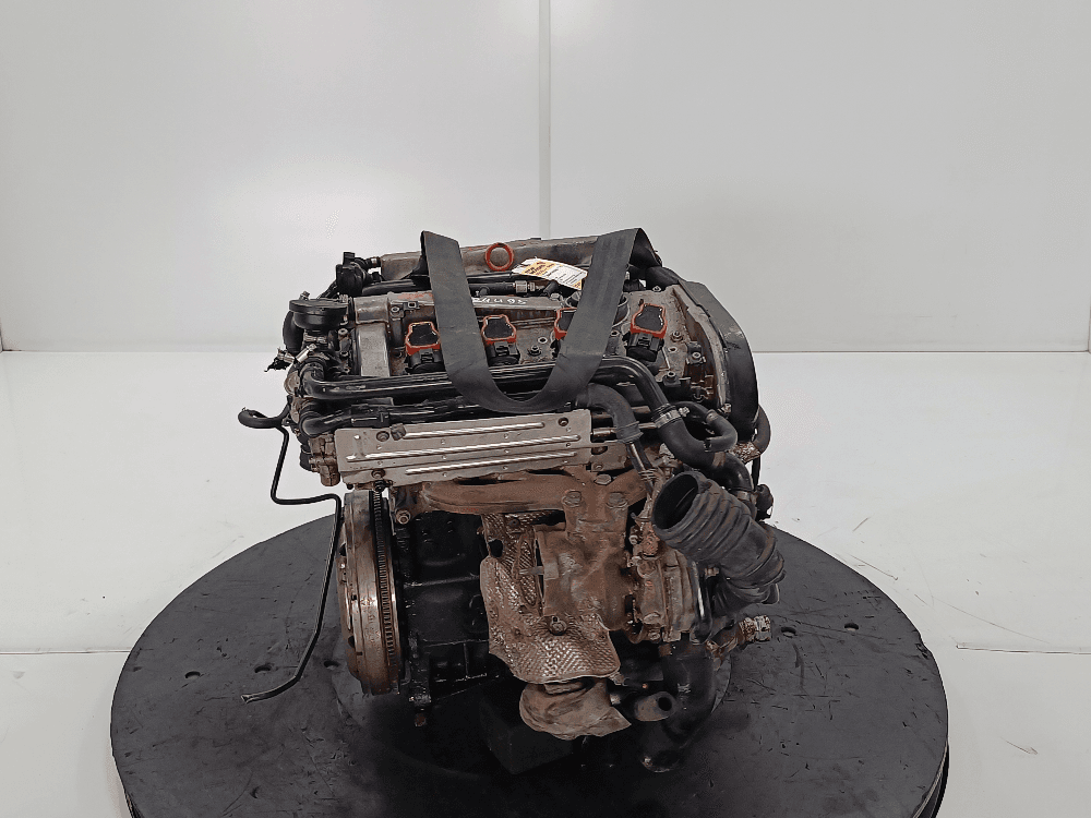 Двигатель к Audi A4 B6 (01-05)