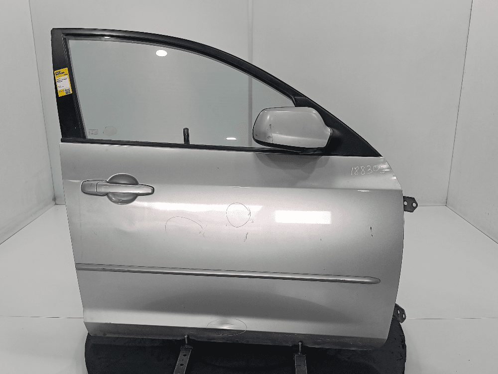 Дверь передняя правая к Mazda 3 BK (03-06)