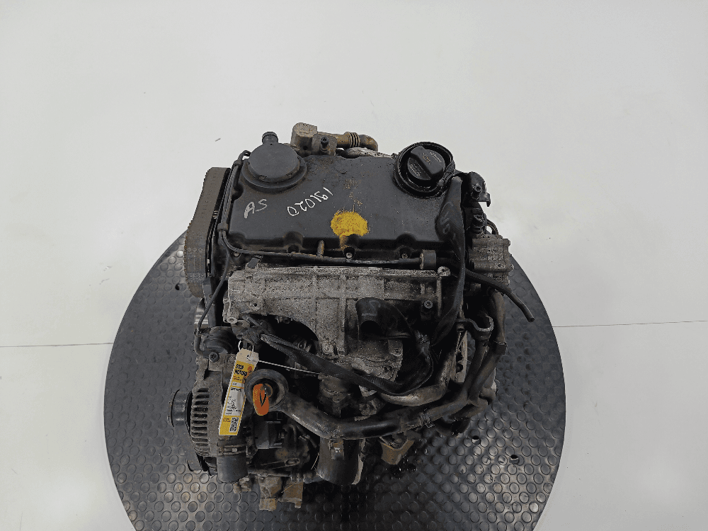 Двигатель к Audi A4 B7 (04-09)
