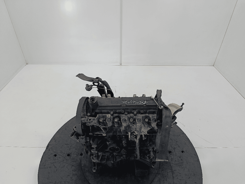 Двигатель к Renault Megane 2 (02-06)
