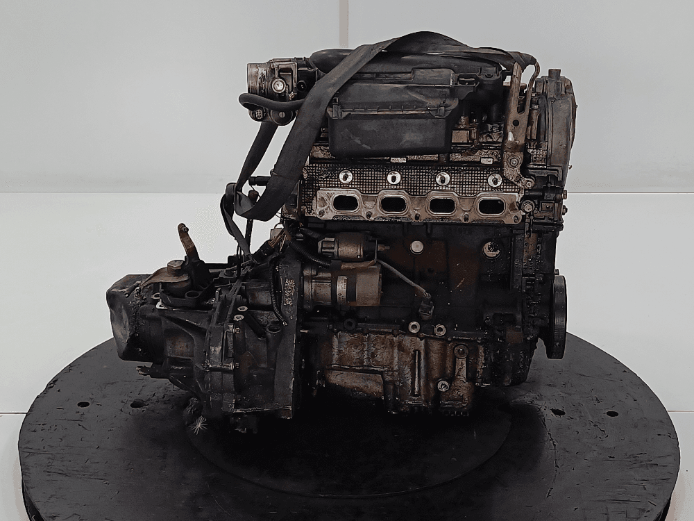 Двигатель к Renault Scenic 2 (03-06)