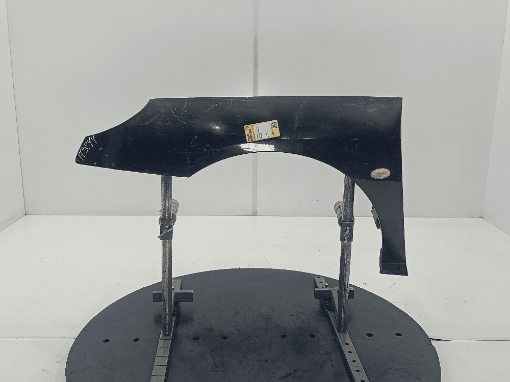 Крыло переднее левое к Peugeot 407 (04-11)