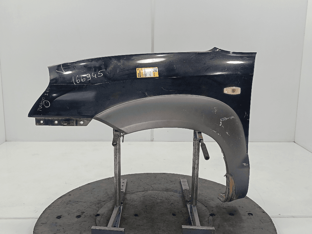 Крыло переднее левое к Hyundai Tucson 1 (04-10)