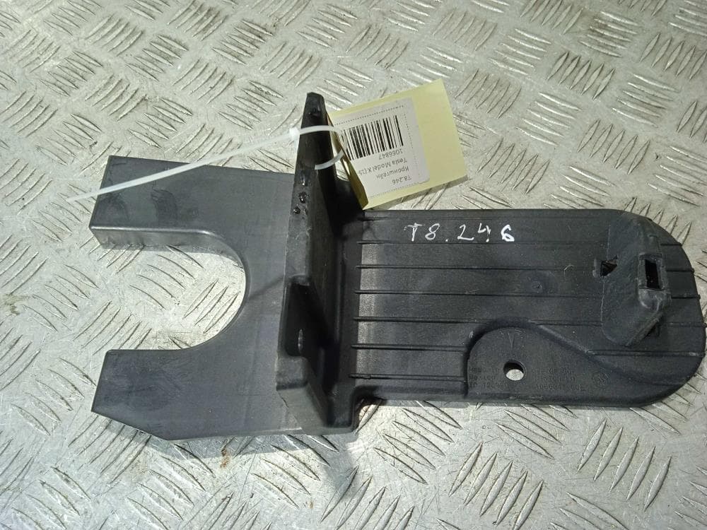 Кронштейн к Tesla Model X (15-21)