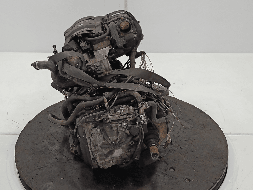 Двигатель к Peugeot 307 (01-05)