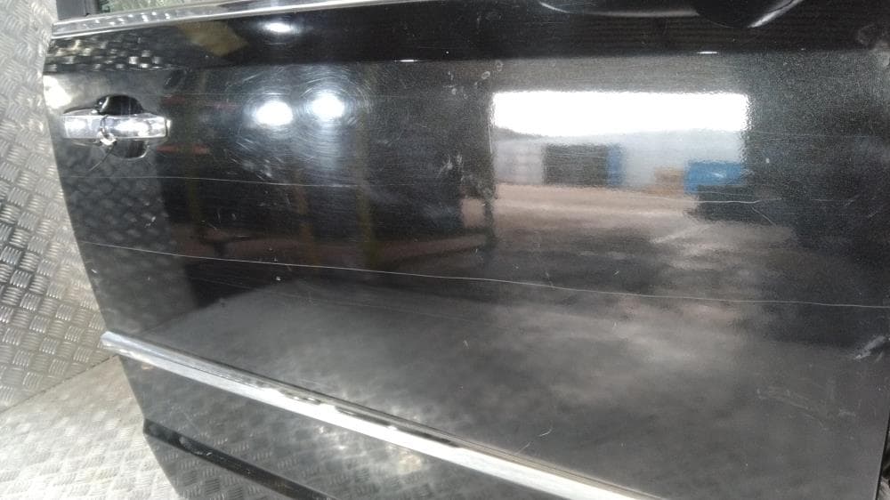 Дверь передняя правая к Chrysler Grand Voyager 5 (07-10)