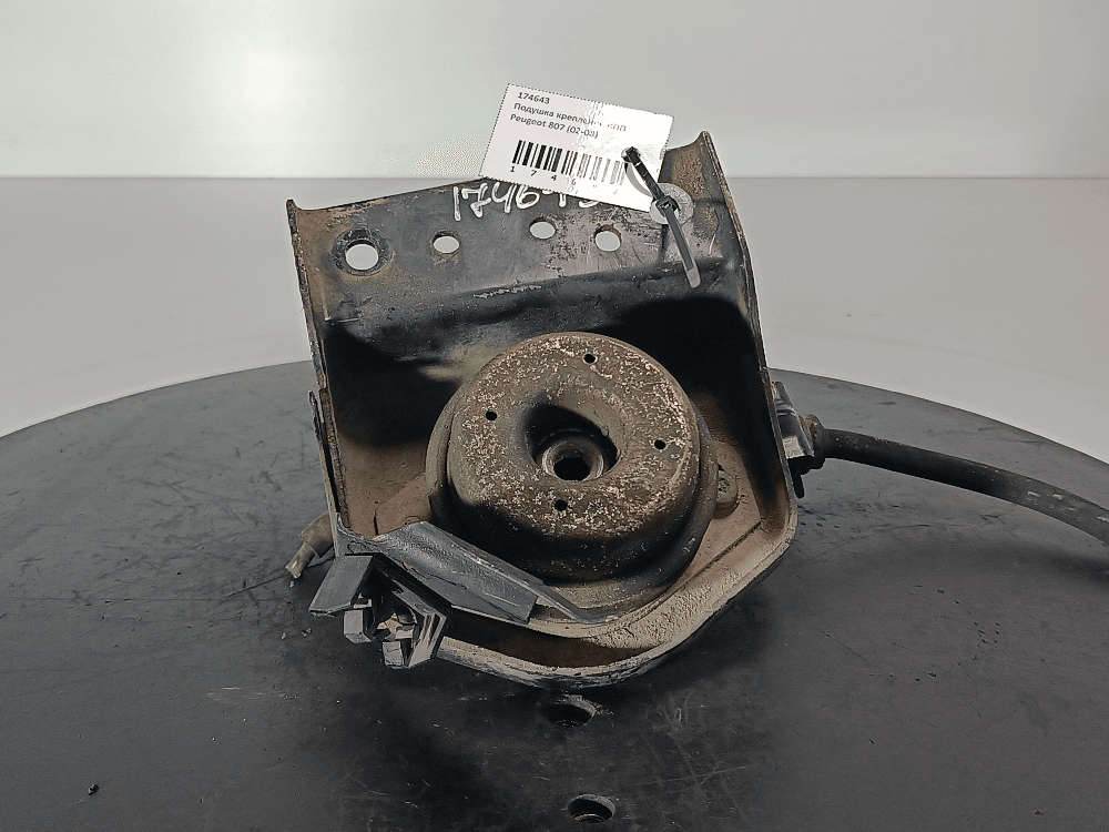 Подушка крепления КПП к Peugeot 807 (02-08)