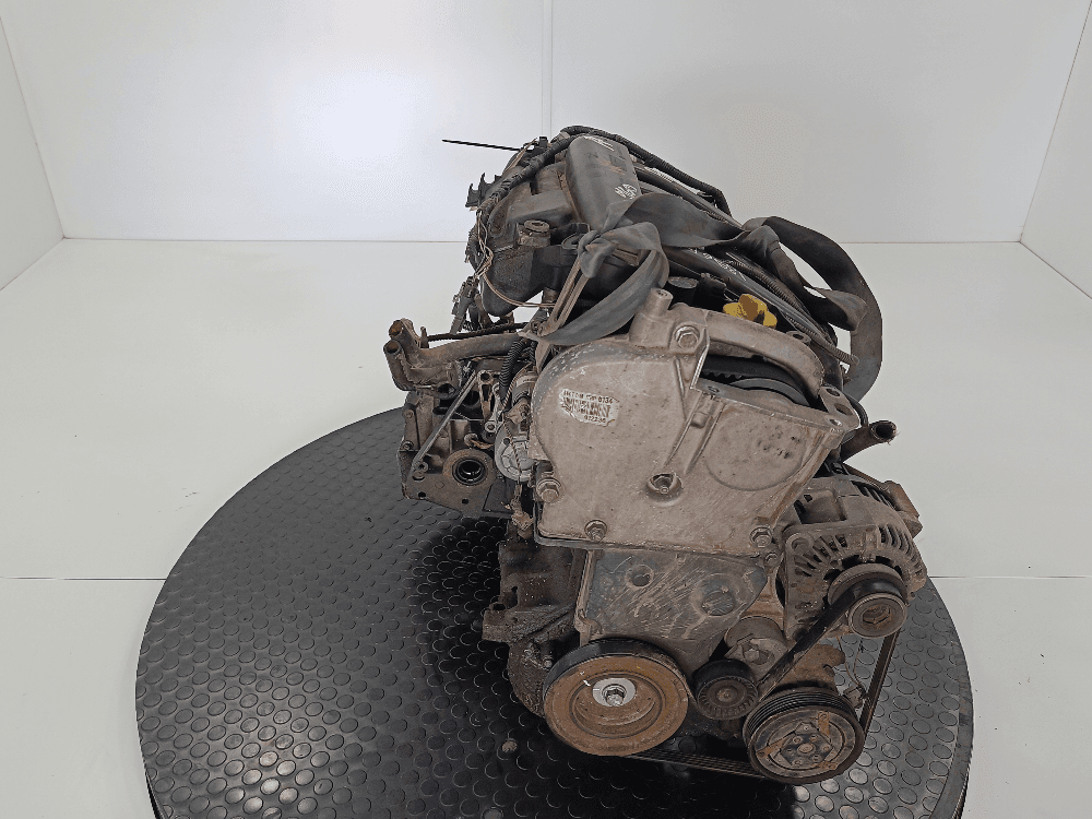 Двигатель к Renault Megane 2 (02-06)