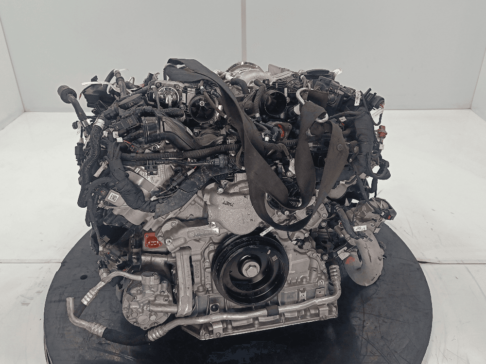 Двигатель к Lamborghini Urus (18-24)