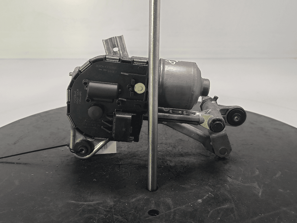 Моторчик передних стеклоочистителей (дворников) к Peugeot 3008 1 (10-13)