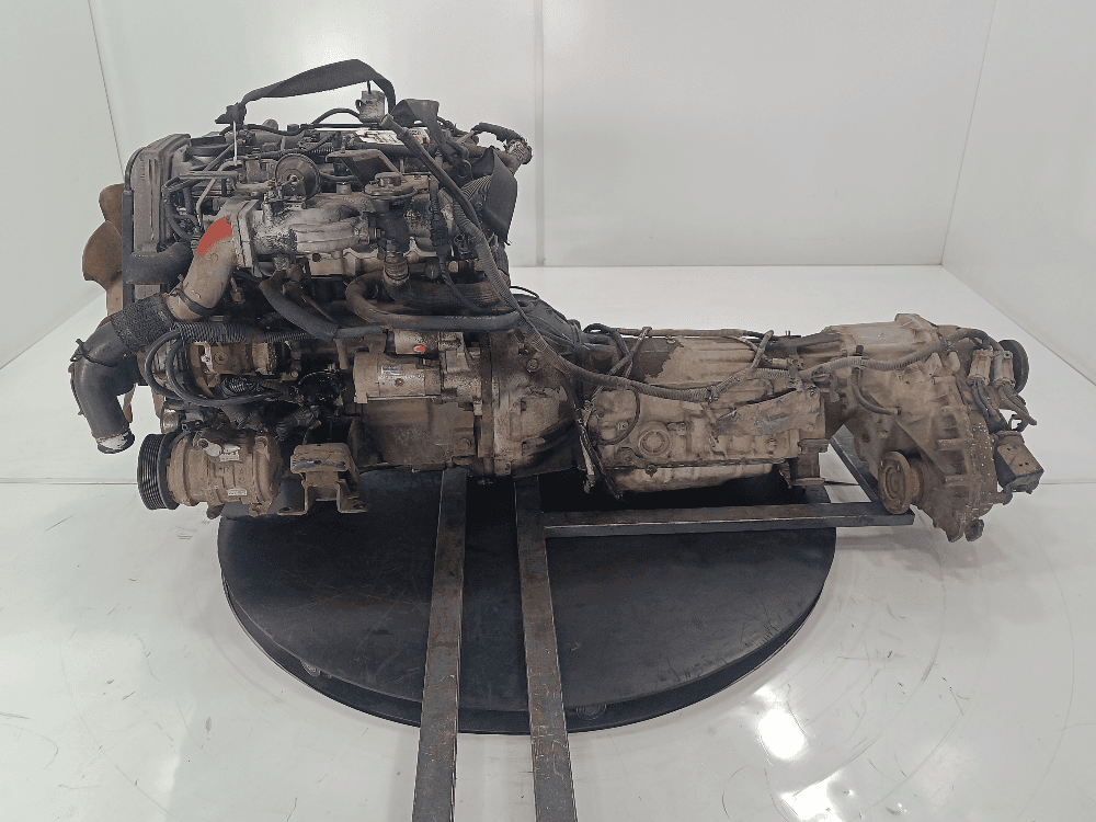 Двигатель к Kia Sorento 1 (02-06)