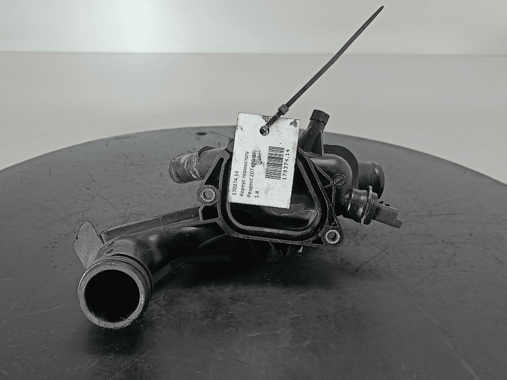 Корпус термостата к Peugeot 207 (06-09)