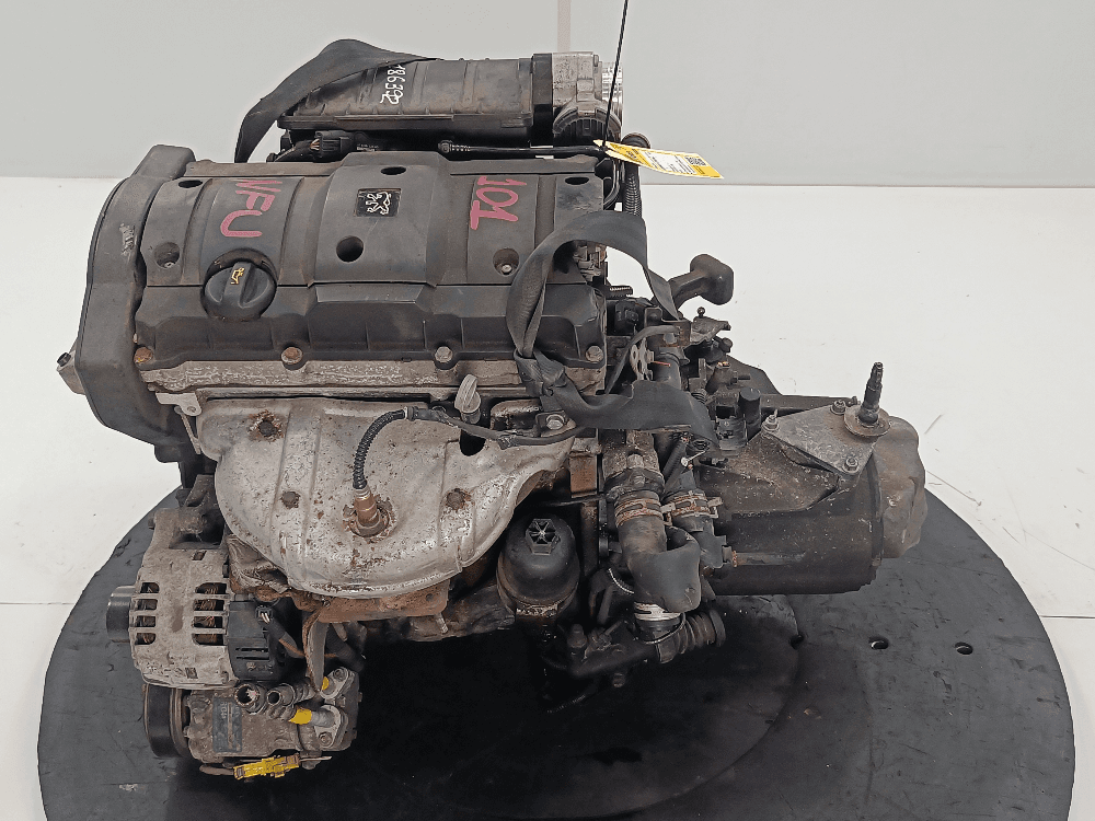 Двигатель к Peugeot 307 (01-05)