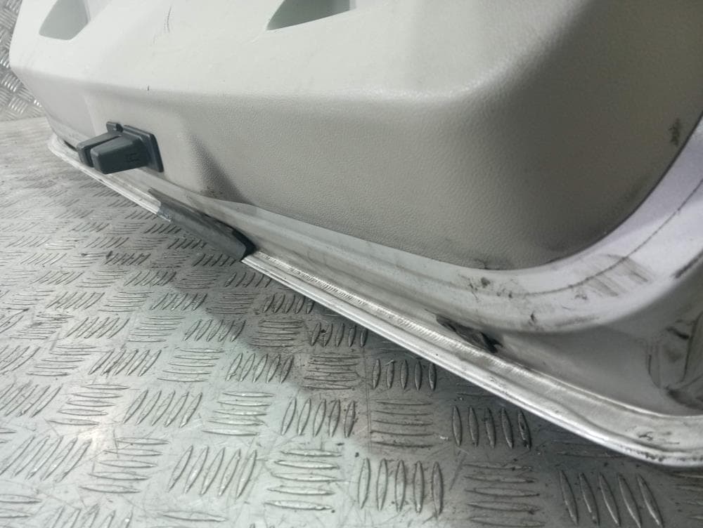 Крышка багажника (дверь 3-5) к Renault Laguna 2 (01-05)