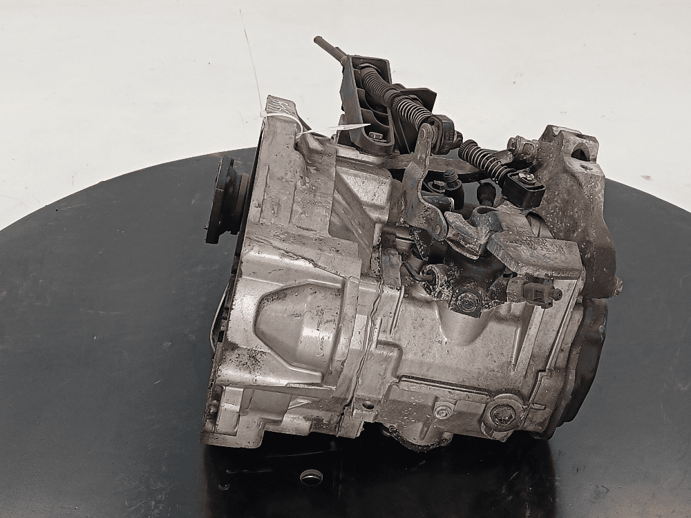 КПП механическая (МКПП) к Volkswagen Golf 5 (03-09)