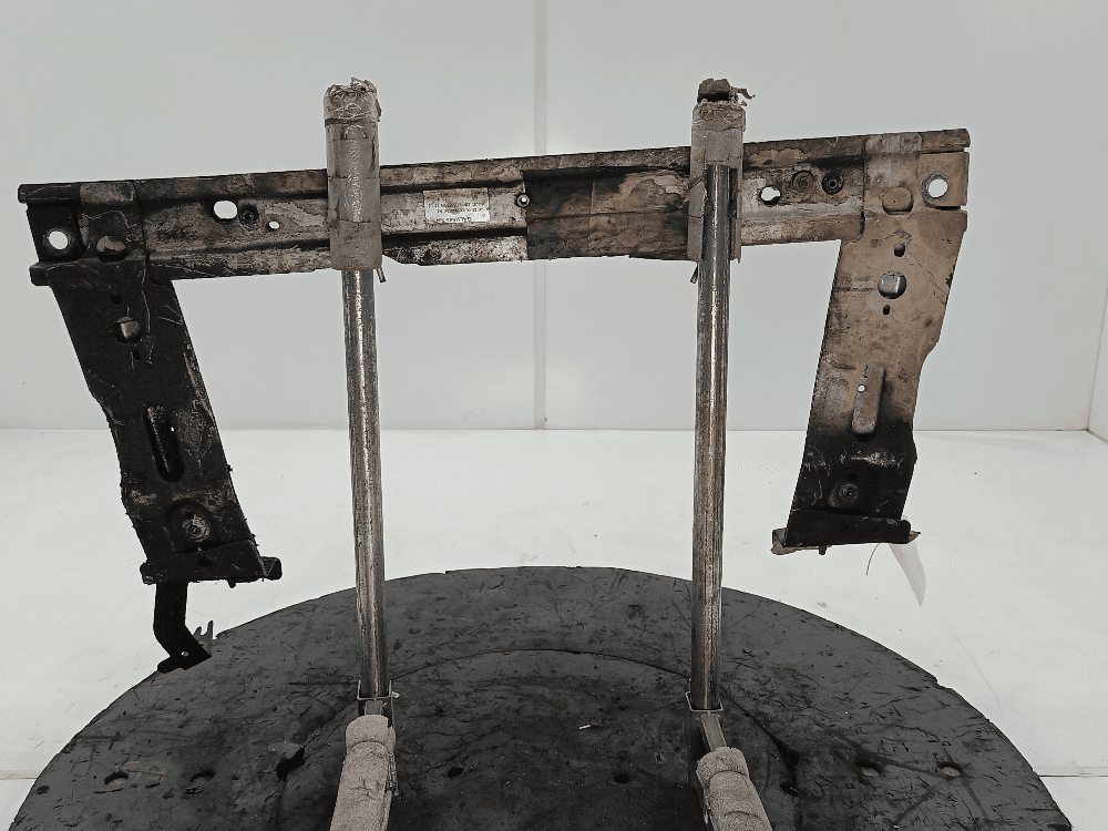 ΠΠ°Π»ΠΊΠ° ΠΏΠΎΠ΄ ΡΠ°Π΄ΠΈΠ°ΡΠΎΡ ΠΊ Renault Megane 2 Π Π΅ΡΡΠ°ΠΉΠ»ΠΈΠ½Π³ (06-09)