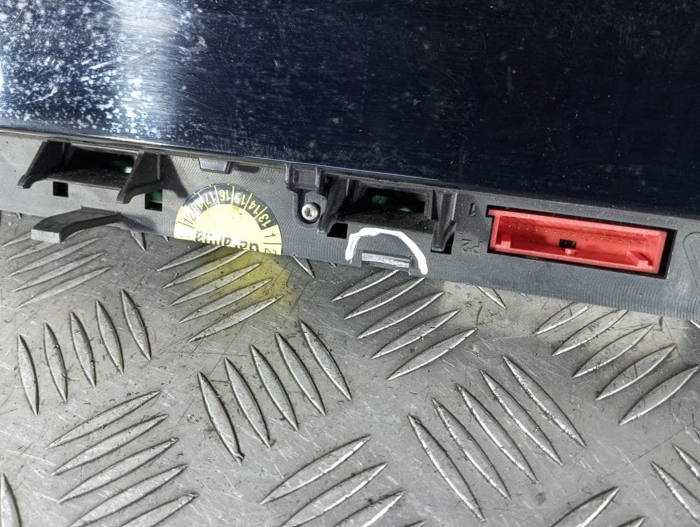 Щиток приборов (приборная панель) к Renault Scenic 2 (03-06)