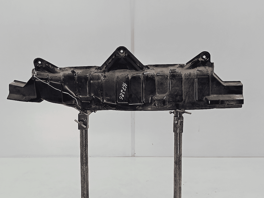 Кронштейн крепления бампера заднего к Volkswagen Touareg 3 (18-24)