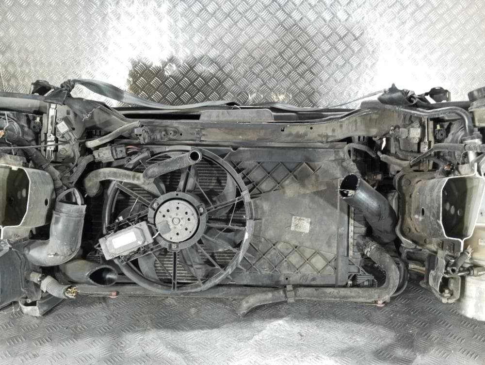 Передняя часть (ноускат) в сборе к Volvo S40 2 (04-07)