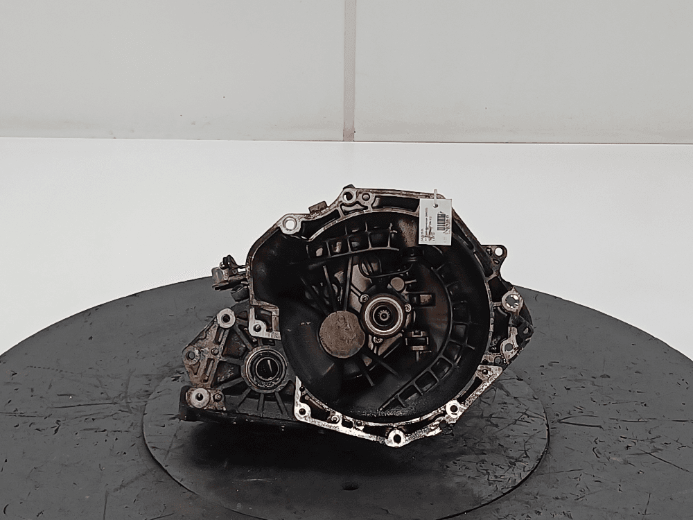 КПП механическая (МКПП) к Opel Corsa D (06-11)