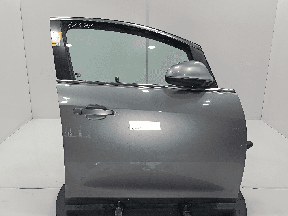 Дверь передняя правая к Opel Astra J (09-12)