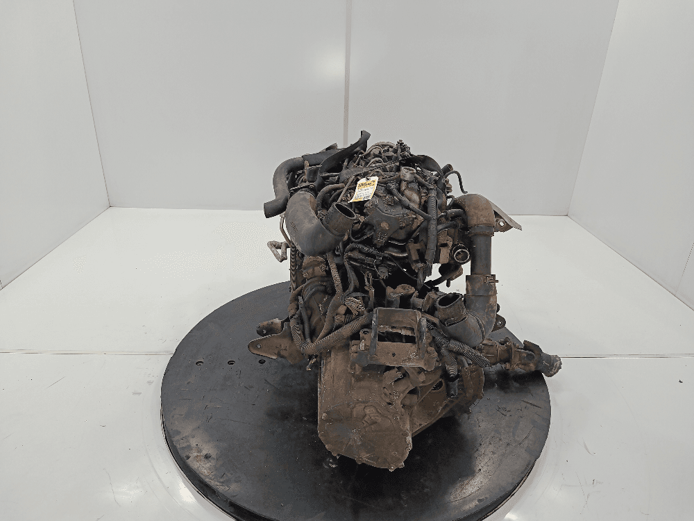 Двигатель к Hyundai Santa Fe SM (00-04)