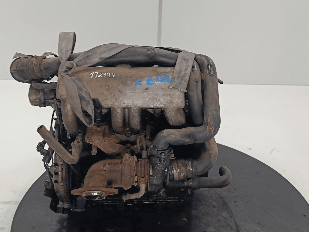 Двигатель к Peugeot 406 (95-99)