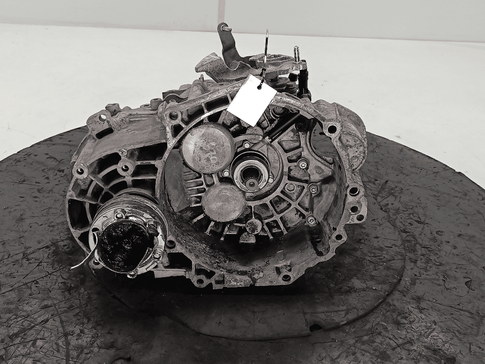 КПП механическая (МКПП) к Volkswagen Golf 5 (03-09)