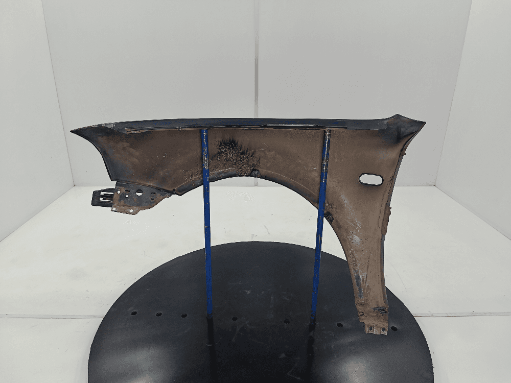 Крыло переднее правое к Volkswagen Passat B5+ Рестайлинг (00-05)