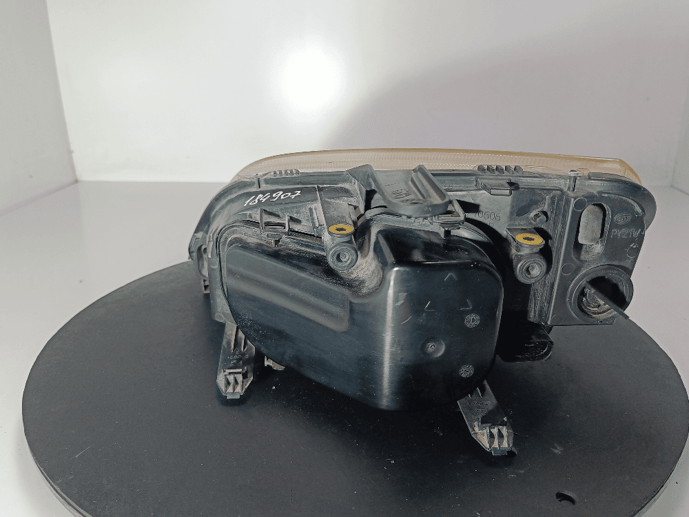 Фара правая к Ford C-Max 1 (03-07)