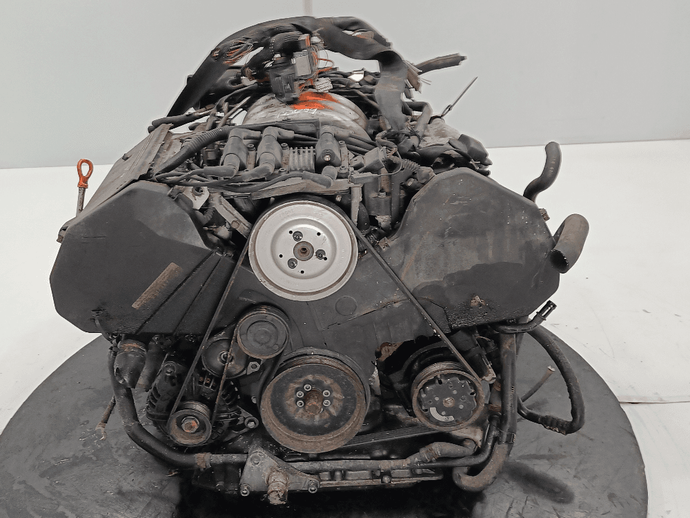 Двигатель к Audi A4 B6 (01-05)