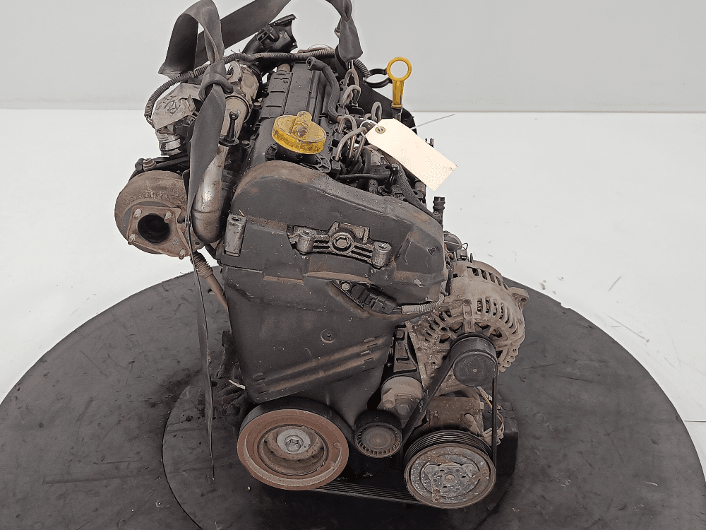 Двигатель к Renault Megane 2 (02-06)