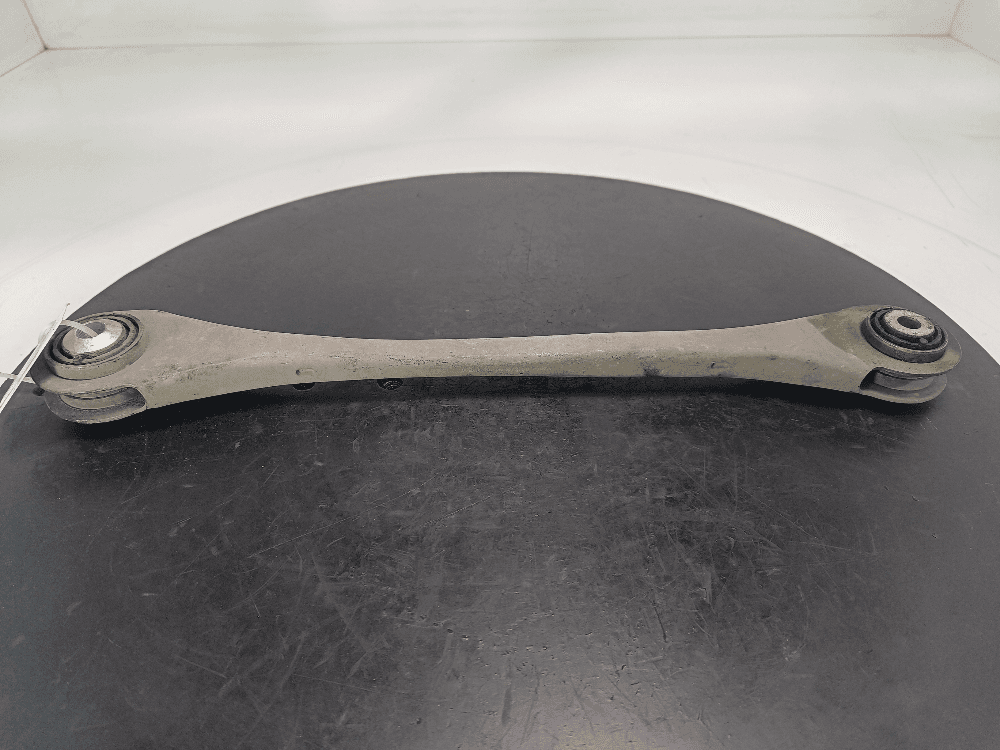 Рычаг задний левый к Volkswagen Touareg 3 (18-24)