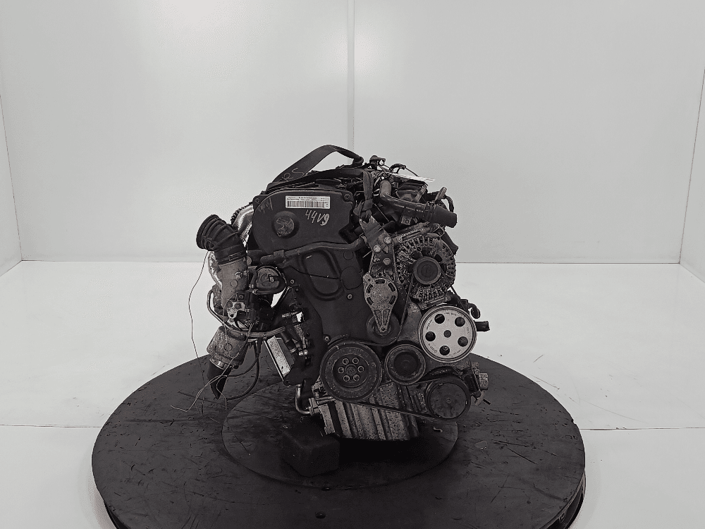 Двигатель к Audi A4 B7 (04-09)