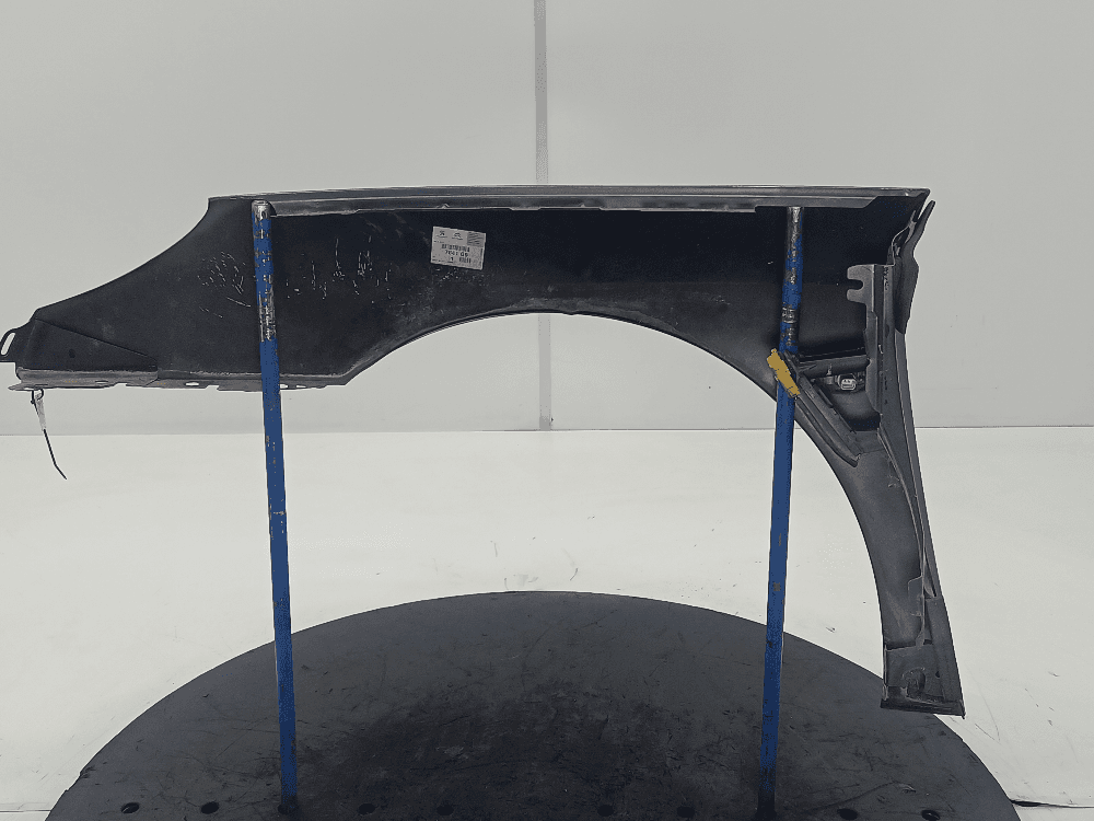 Крыло переднее правое к Peugeot 407 (04-11)