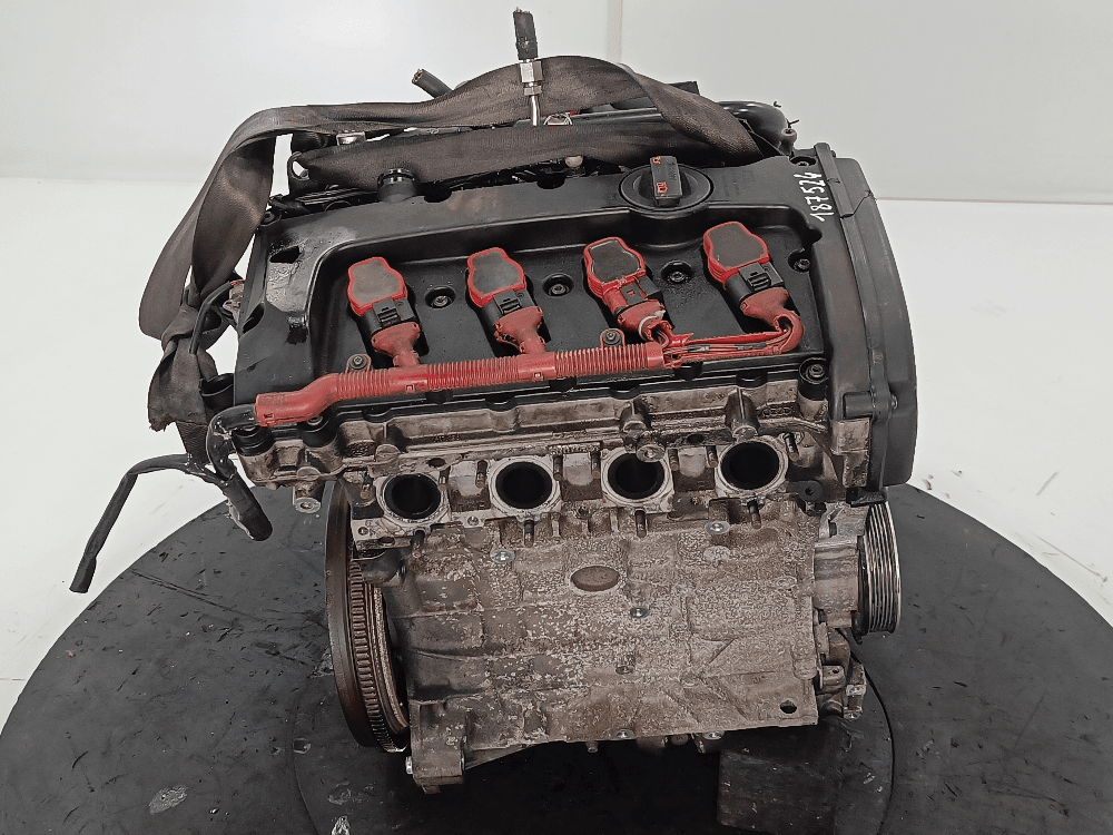Двигатель к Audi A4 B6 (01-05)