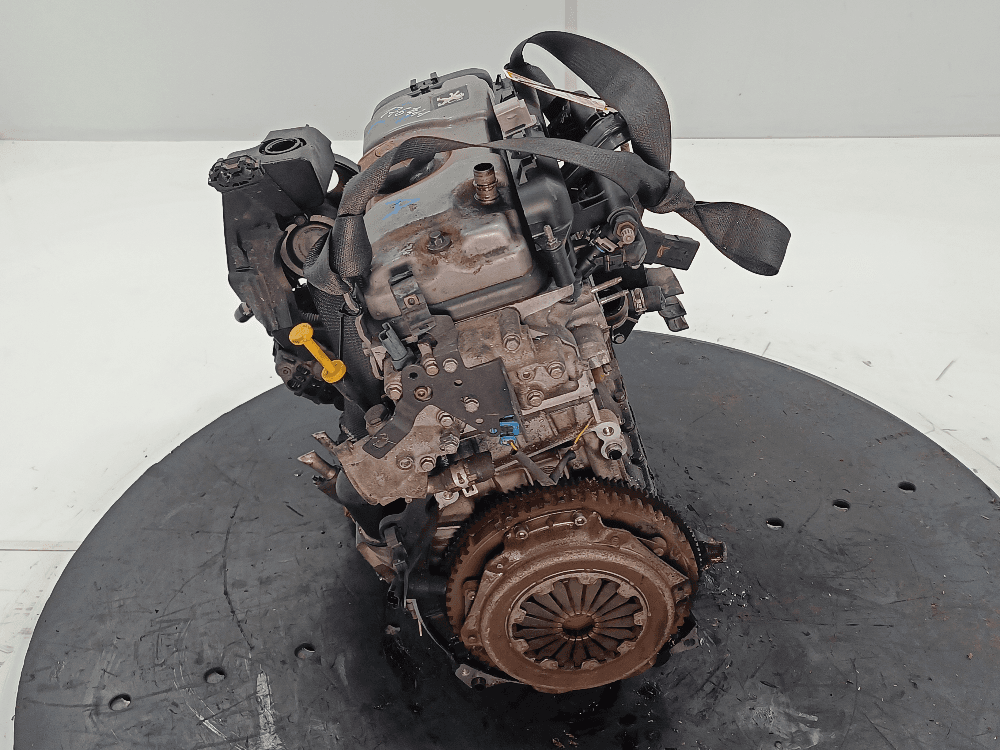 Двигатель к Peugeot 206 1 (98-03)