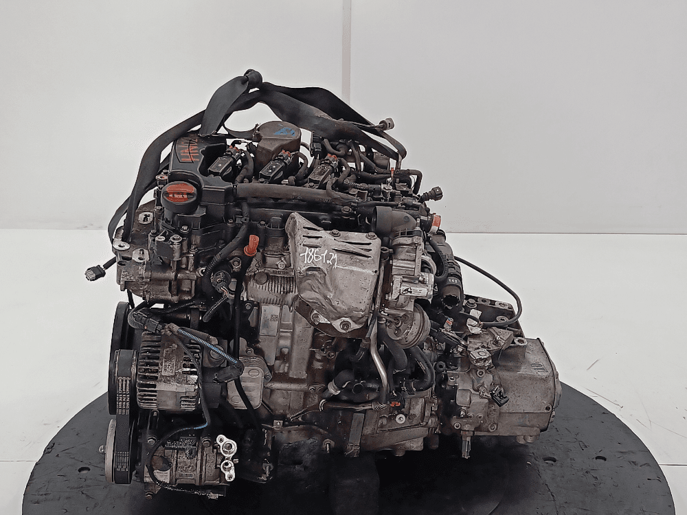 Двигатель к Peugeot 308 2 (13-17)