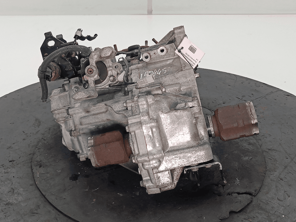 КПП механическая (МКПП) к Toyota Yaris 2 (05-09)