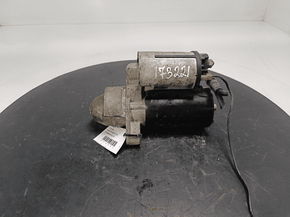 Стартер к Audi A4 B6 (01-05)