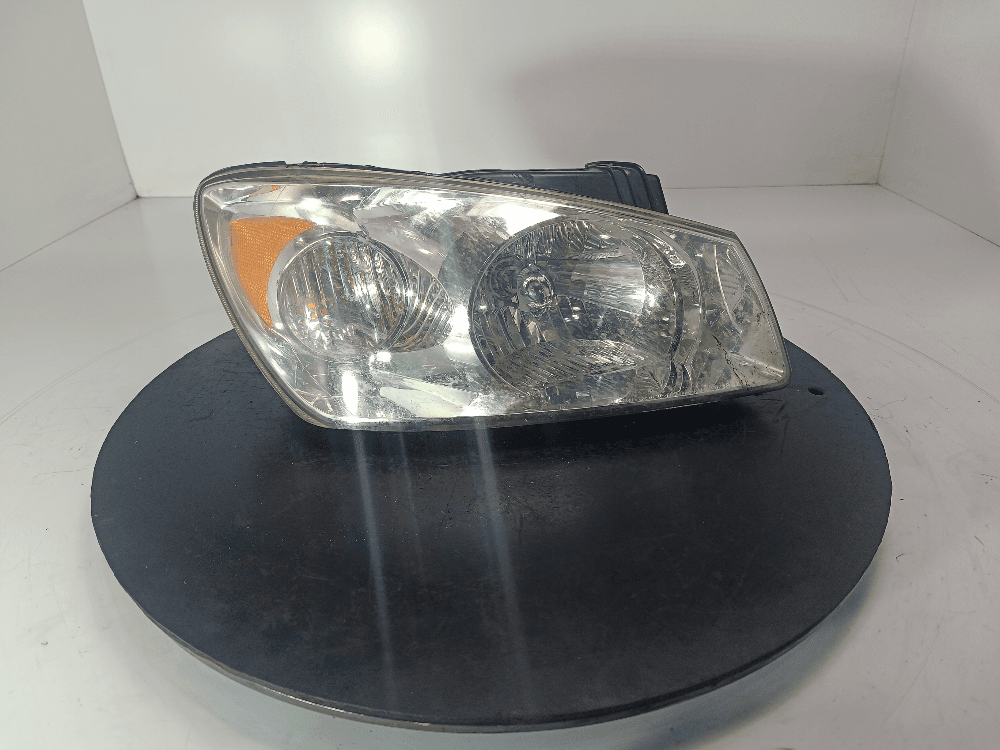 Фара правая к Kia Cerato 1 (03-06)