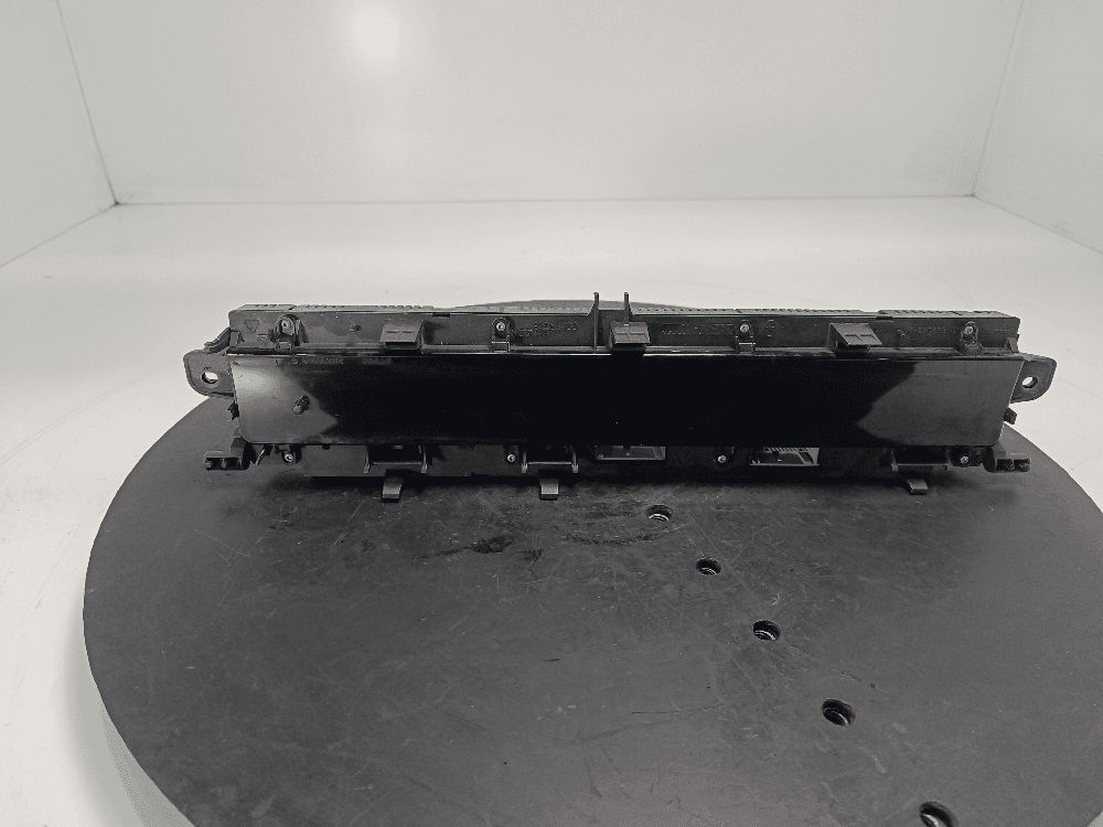 Щиток приборов (приборная панель) к Renault Scenic 2 (03-06)