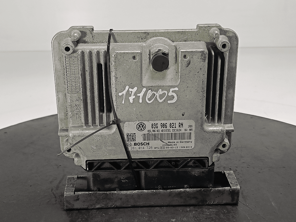 Блок управления двигателем к Volkswagen Touran 1 Рестайлинг (06-10)