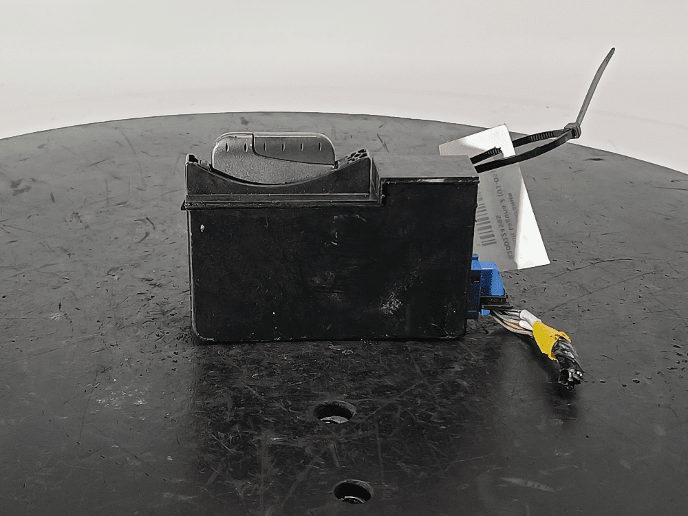 Замок зажигания к Renault Laguna 2 (01-05)