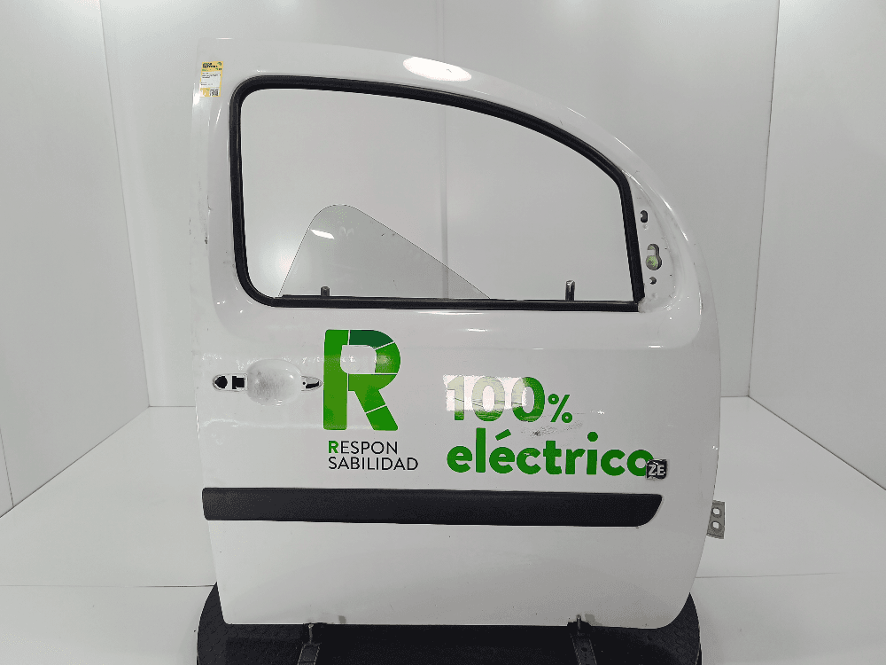 Дверь передняя правая к Renault Kangoo 2 (07-13)